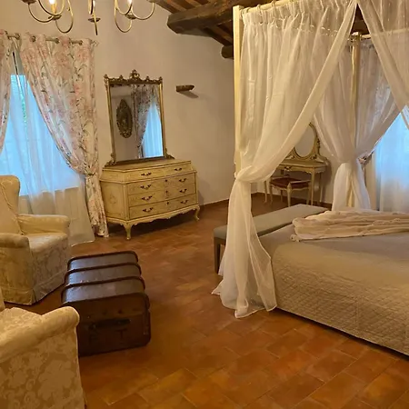 Il Poggio Della Luna 皮加罗